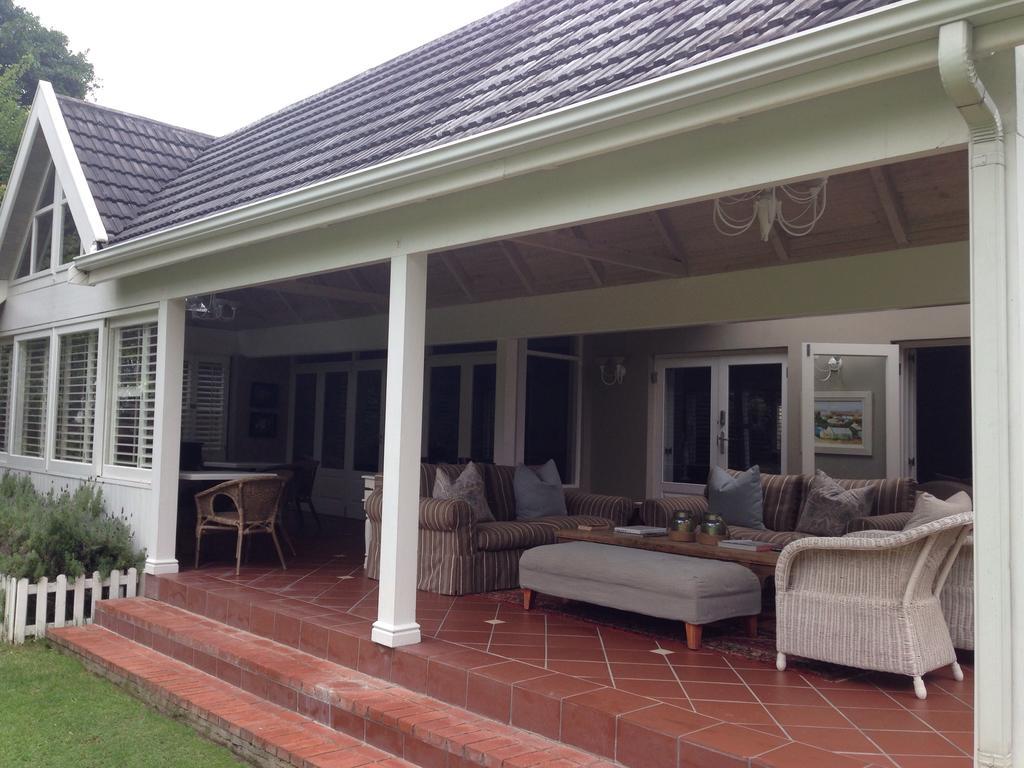 The Islander Knysna Guesthouse Exteriör bild