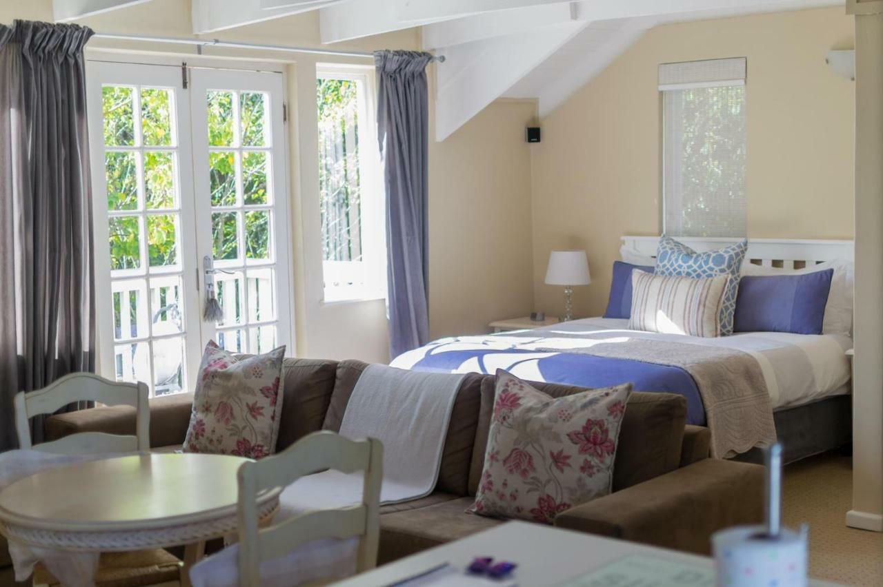 The Islander Knysna Guesthouse Exteriör bild