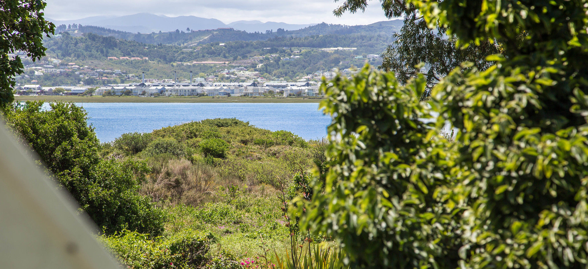 The Islander Knysna Guesthouse Exteriör bild